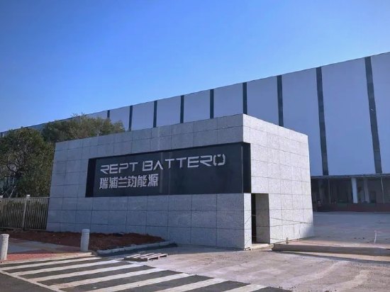 透视锂电厂商应付困局|瑞浦兰钧应付款大增95%居首 账期逆势攀升反超宁德时代